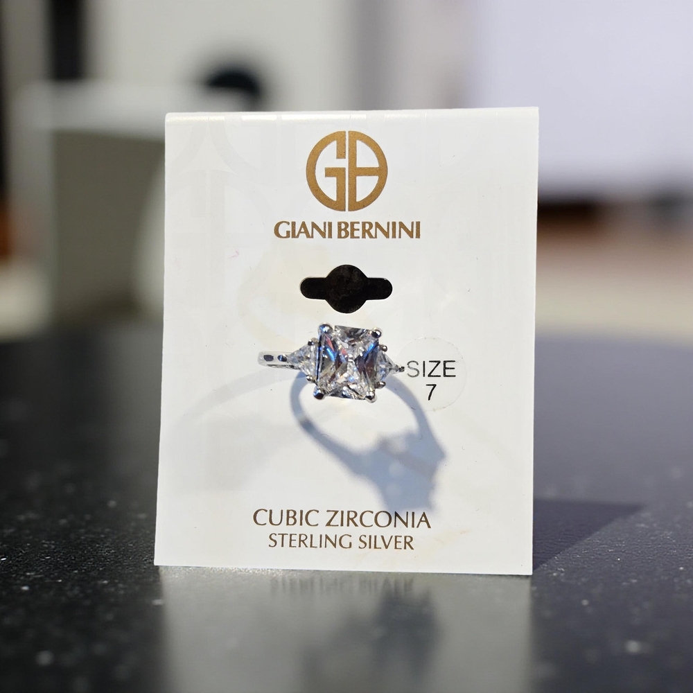 NWT Giani Bernini Silver Cubic Zirconia Ring size 7